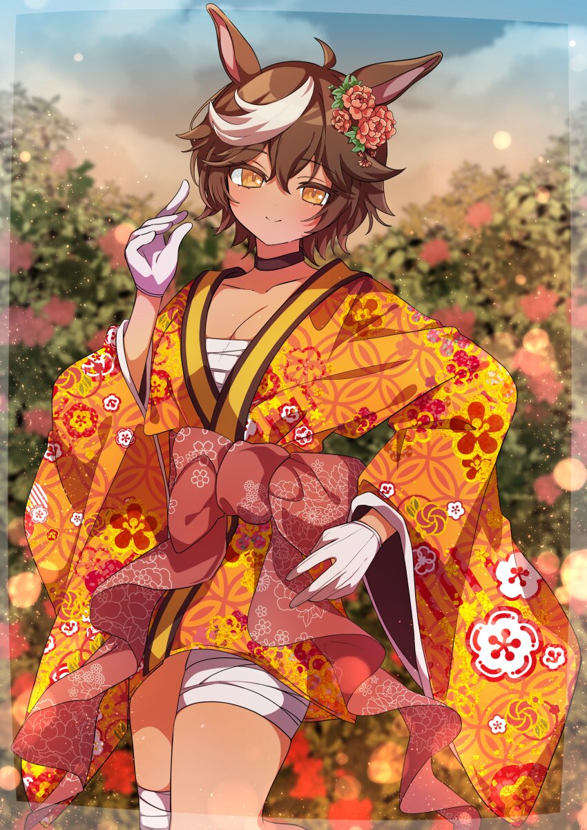 1girl absurdres animal_ears bandaged_leg bandages black_choker breasts brown_hair chest_sarashi choker closed_mouth cloud collarbone floral_print floral_print_kimono flower gloves hair_flower hair_ornament highres horse_ears horse_girl indie_virtual_youtuber japanese_clothes kimono multicolored_hair orange_eyes orange_kimono pink_flower poposhika print_kimono sarashi second-party_source sky solo star_(symbol) star_in_eye symbol_in_eye tomoe_umari two-tone_hair virtual_youtuber white_gloves white_hair wide_sleeves yukata