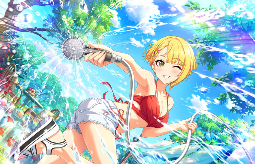 1girl annindoufu_(oicon) armpits ass basket bikini bikini_top_only blonde_hair breasts chair cleavage cloud flower game_cg green_eyes grin hair_ornament hairclip hose idolmaster idolmaster_cinderella_girls idolmaster_cinderella_girls_starlight_stage miyamoto_frederica official_art one_eye_closed red_bikini sandals short_shorts shorts smile solo swimsuit table tree water