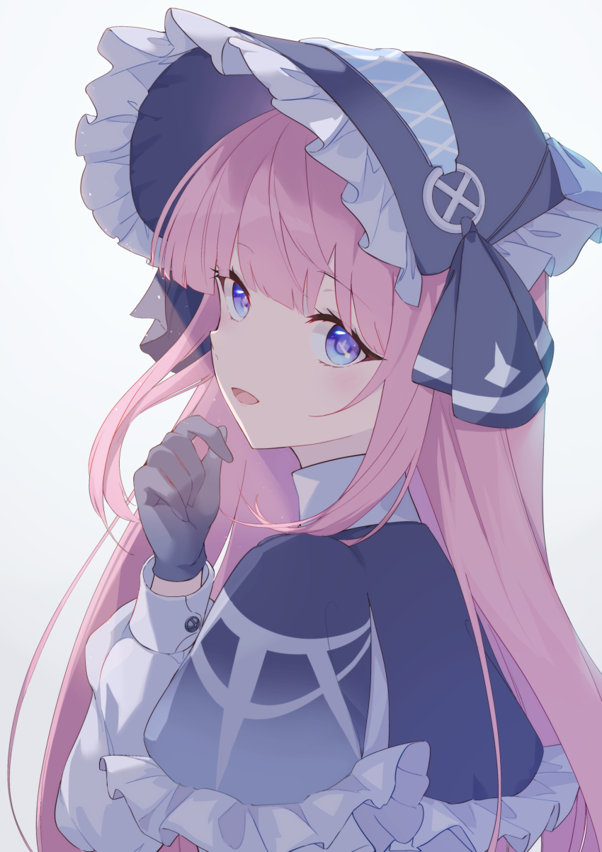 1girl :d absurdres black_gloves black_hat black_survival blue_eyes bonnet charlotte_(black_survival) coffee1223 eternal_return:_black_survival from_side gloves grey_background hand_up hat highres light_blush long_hair long_sleeves looking_at_viewer looking_back open_mouth pink_hair simple_background smile solo straight_hair symbol_in_eye three_quarter_view turning_head upper_body