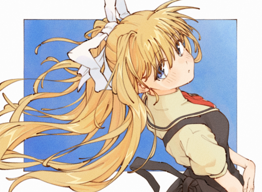 1girl air_(visual_novel) black_dress blonde_hair blue_background blue_eyes dress from_behind hair_ribbon highres kamio_misuzu long_hair looking_at_viewer nasuna_(hotjiji_0371) neckerchief red_neckerchief ribbon sailor_collar sailor_shirt school_uniform serafuku shirt sidelocks solo upper_body yellow_shirt