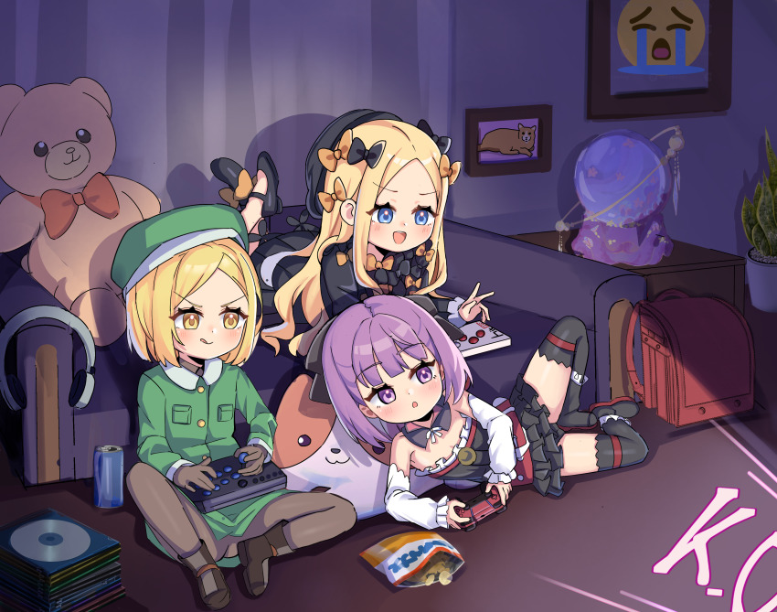 3girls abigail_williams_(fate) absurdres backpack bag bag_of_chips blonde_hair blue_eyes can commission commissioner_upload crying_emoji detached_collar emoji fate/grand_order fate_(series) helena_blavatsky_(fate) highres multiple_girls paul_bunyan_(fate) playing_games purple_eyes purple_hair randoseru sitting tagme uohhhhhhhhh!_(meme) vieru2n yellow_eyes