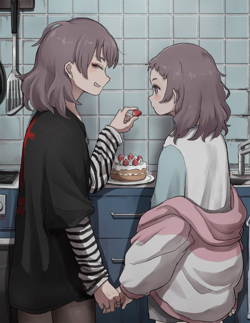 2girls black_shirt blush brown_hair cake commentary_request closed_eyes food from_behind fruit highres holding holding_food holding_fruit holding_hands hood hoodie indoors kitchen long_sleeves medium_hair mixed-language_commentary multicolored_clothes multicolored_hoodie multiple_girls original plate shirt short_sleeves siblings sisters strawberry tabao tile_wall tiles twins