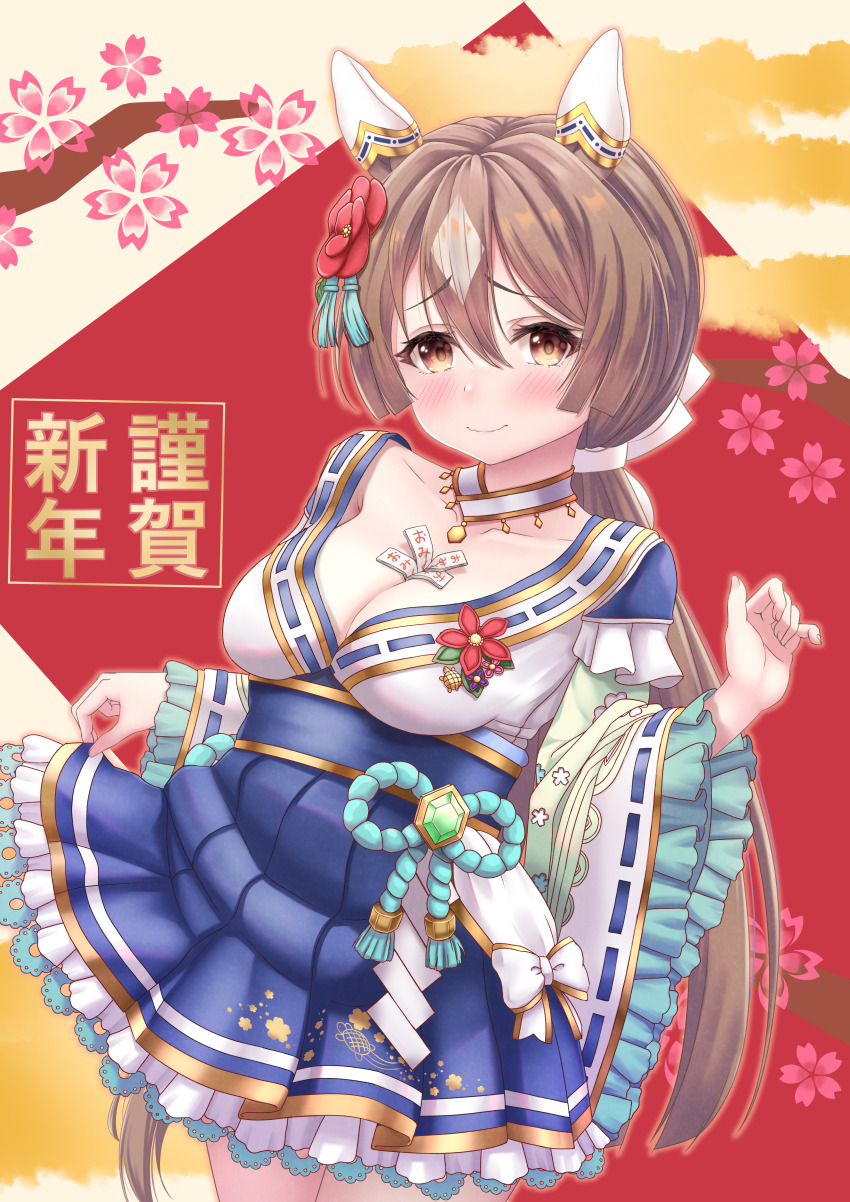 1girl absurdres animal_ears breasts brown_hair closed_mouth commentary_request cowboy_shot ear_covers flower frilled_kimono frills hair_between_eyes hair_ornament highres horse_ears horse_girl horse_tail japanese_clothes jewelry kimono large_breasts long_hair long_sleeves multicolored_background multicolored_clothes multicolored_hair multicolored_kimono necklace official_alternate_costume official_alternate_hairstyle ponytail satono_diamond_(floral_star_prosperous_green)_(umamusume) satono_diamond_(umamusume) smile solo streaked_hair tail thighhighs thighs translation_request umamusume umatoriinnnu very_long_hair white_hair white_thighhighs