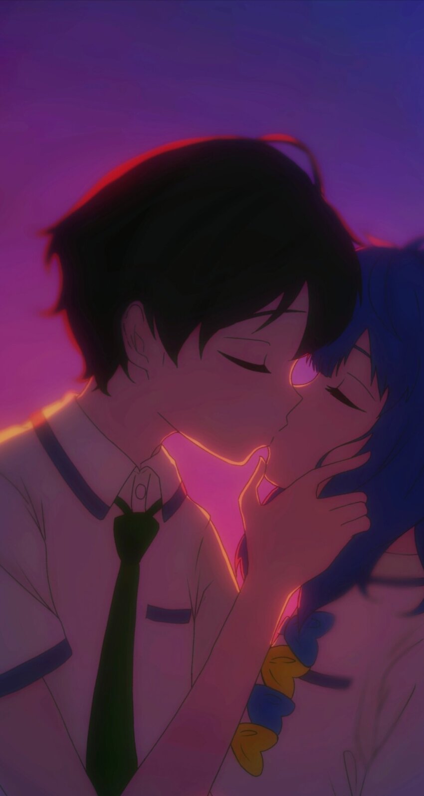 1boy 1girl black_hair blue_hair breasts from_side hand_on_another&#039;s_face highres kiss large_breasts make_heroine_ga_oo_sugiru! medium_hair necktie nukumizu_kazuhiko school_uniform short_hair sunset yanami_anna