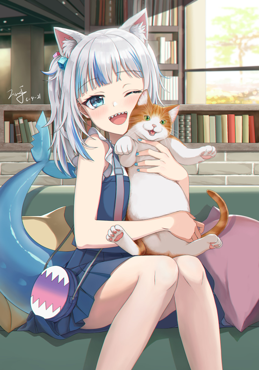 1girl ;d absurdres animal animal_ear_fluff animal_ears bag bare_shoulders blue_dress blue_eyes blue_hair blunt_bangs blush bookshelf cat cat_ears commentary couch cube_hair_ornament day dress fins fish_tail frilled_sleeves frills gawr_gura gawr_gura_(casual) hair_ornament highres holding holding_animal hololive hololive_english hug huge_filesize indoors looking_at_viewer medium_hair multicolored_hair one_eye_closed open_mouth pillow pleated_dress shark_tail sharp_teeth shoulder_bag signature sitting smile standing streaked_hair tail teeth twintails virtual_youtuber white_hair window zeng$_(zwj)