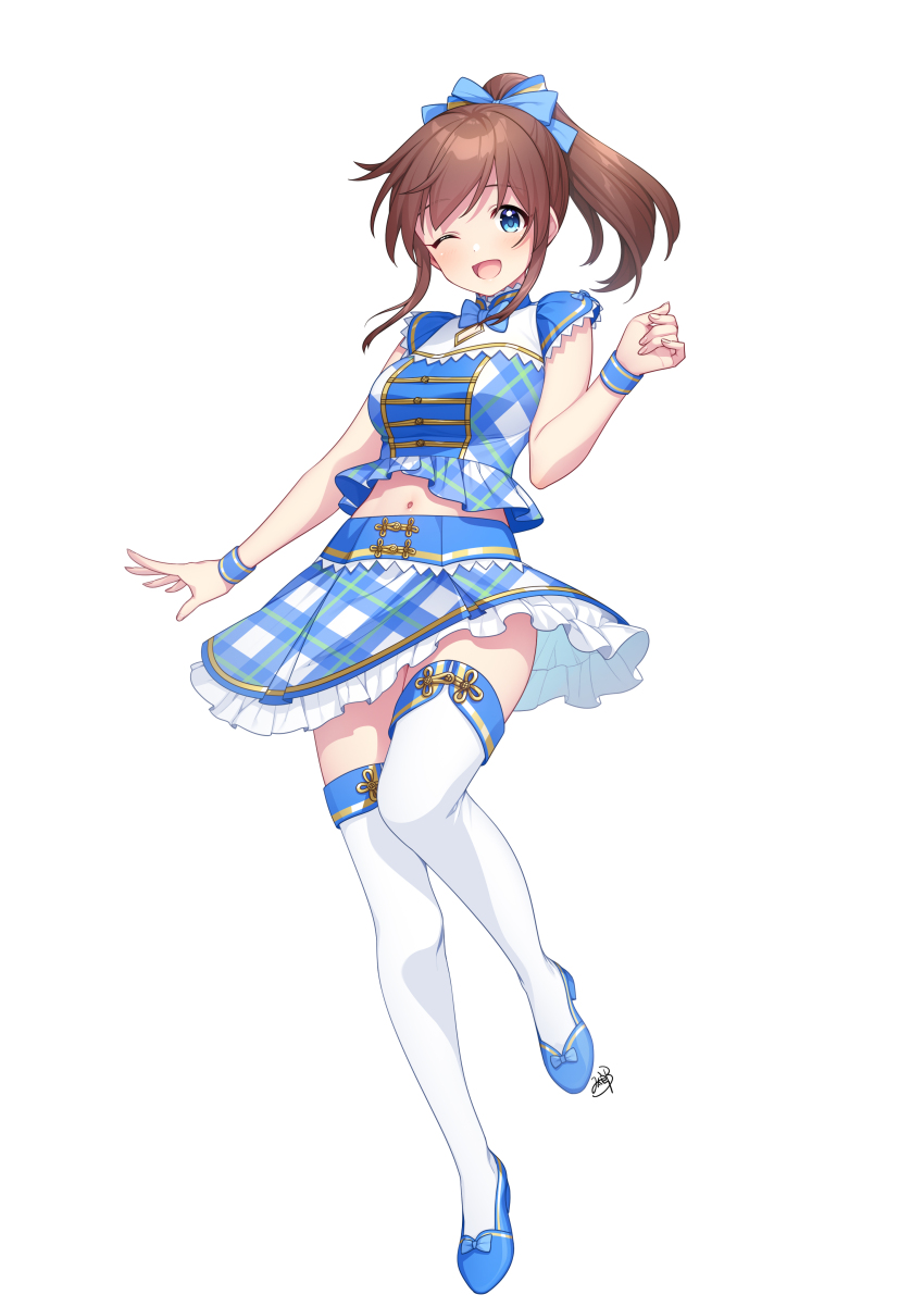 1girl absurdres blue_bow blue_bowtie blue_eyes blue_footwear blue_shirt blue_skirt bow bowtie breasts brown_hair checkered_clothes checkered_shirt checkered_skirt commentary dot_nose frilled_shirt frilled_skirt frills full_body hair_bow hand_up highres idolmaster idolmaster_million_live! leg_up legs long_hair looking_at_viewer medium_breasts midriff_peek mikapoe navel one_eye_closed open_mouth ponytail satake_minako shirt shoes short_sleeves sidelocks skirt smile solo thighhighs thighs white_background white_thighhighs wristband