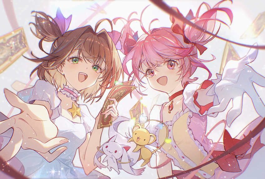 2girls 2others absurdres brown_hair cardcaptor_sakura cloudyman green_eyes highres kaname_madoka kaname_madoka_(magical_girl) kero_(cardcaptor_sakura) kinomoto_sakura kyubey mahou_shoujo_madoka_magica multiple_girls multiple_others open_mouth pink_eyes pink_hair short_hair twintails