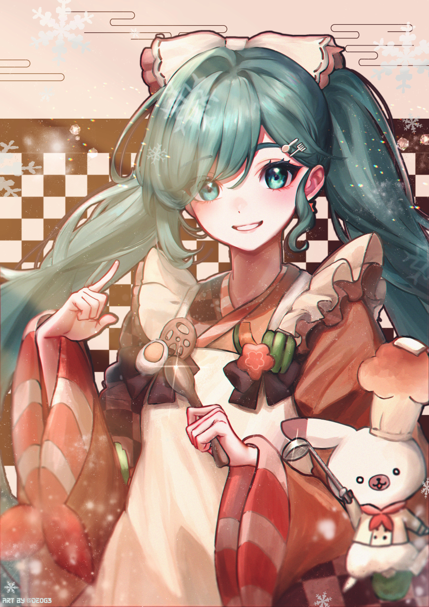 1girl absurdres apron aqua_eyes aqua_hair artist_name black_bow bow commentary deog3 fork_hair_ornament grin hair_ornament hatsune_miku highres holding holding_spoon japanese_clothes kimono long_hair long_sleeves looking_at_viewer rabbit_yukine smile spoon spoon_hair_ornament twintails upper_body vocaloid white_apron wide_sleeves yuki_miku yuki_miku_(2024)