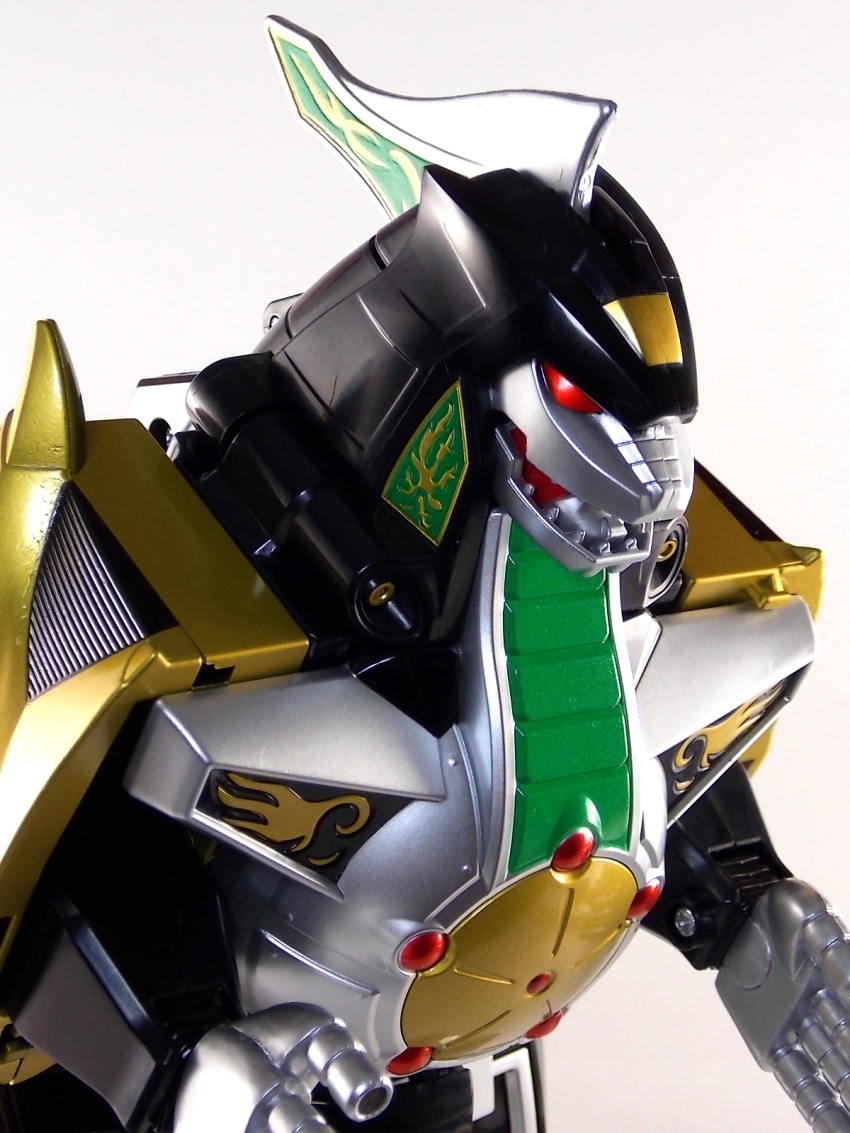 dragon_caesar dragonzord drill highres horns machine mecha mega_dragonzord mighty_morphin_power_rangers power_rangers robot tokusatsu single_horn super_sentai tail toy