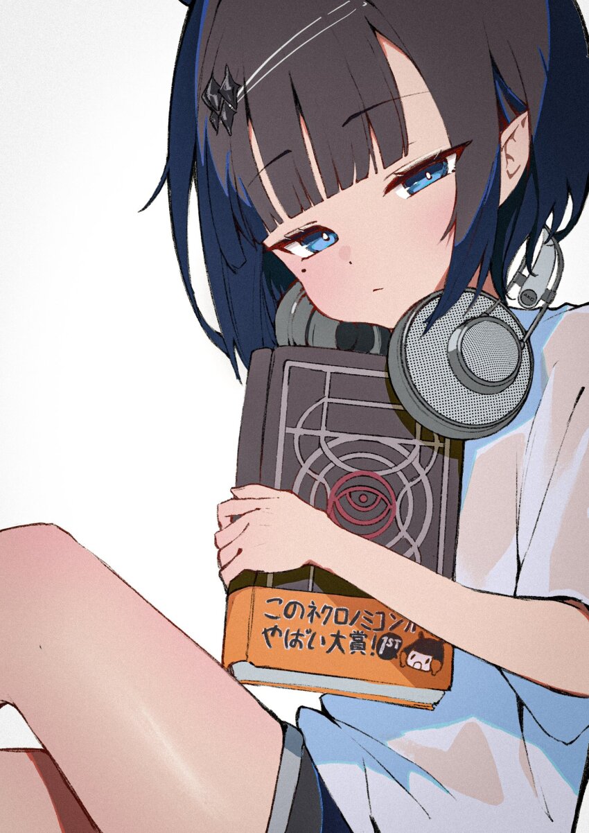 1girl ao-chan_(ninomae_ina&#039;nis) bare_legs black_hair blue_eyes blunt_bangs book headphones headphones_around_neck highres holding holding_book hololive hololive_english looking_at_viewer lumina_(1umin4) mole mole_under_eye ninomae_ina&#039;nis ninomae_ina&#039;nis_(loungewear) official_alternate_costume official_alternate_hairstyle parted_bangs pointy_ears shirt short_shorts short_sleeves shorts simple_background solo virtual_youtuber white_background white_shirt