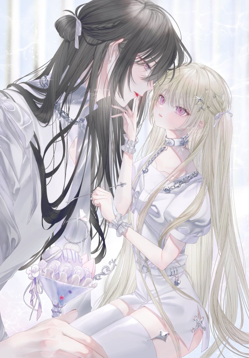 1boy 1girl absurdres androgynous bishounen blonde_hair blush dress eye_contact flat_chest grey_hair hetero highres long_hair looking_at_another msa_(fary_white) original parfait parted_lips phalaenopsis_(msa_(fary_white)) purple_eyes red_pupils roynase_(msa_(fary_white)) short_dress thighhighs very_long_hair white_dress white_eyes white_thighhighs