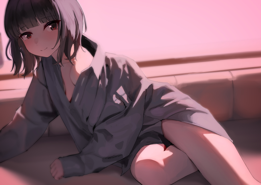 1girl absurdres bare_legs commentary couch grey_shirt highres light_smile liwen520 looking_at_viewer medium_hair on_couch original red_eyes shirt single_bare_shoulder sitting thighs