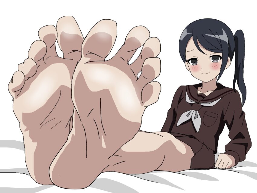 1girl barefoot black_eyes black_hair blush feet highres long_hair looking_at_viewer mahou_shoujo_ikusei_keikaku riokasen school_uniform serafuku side_ponytail smile soles toes yoshinoura_yoshiko