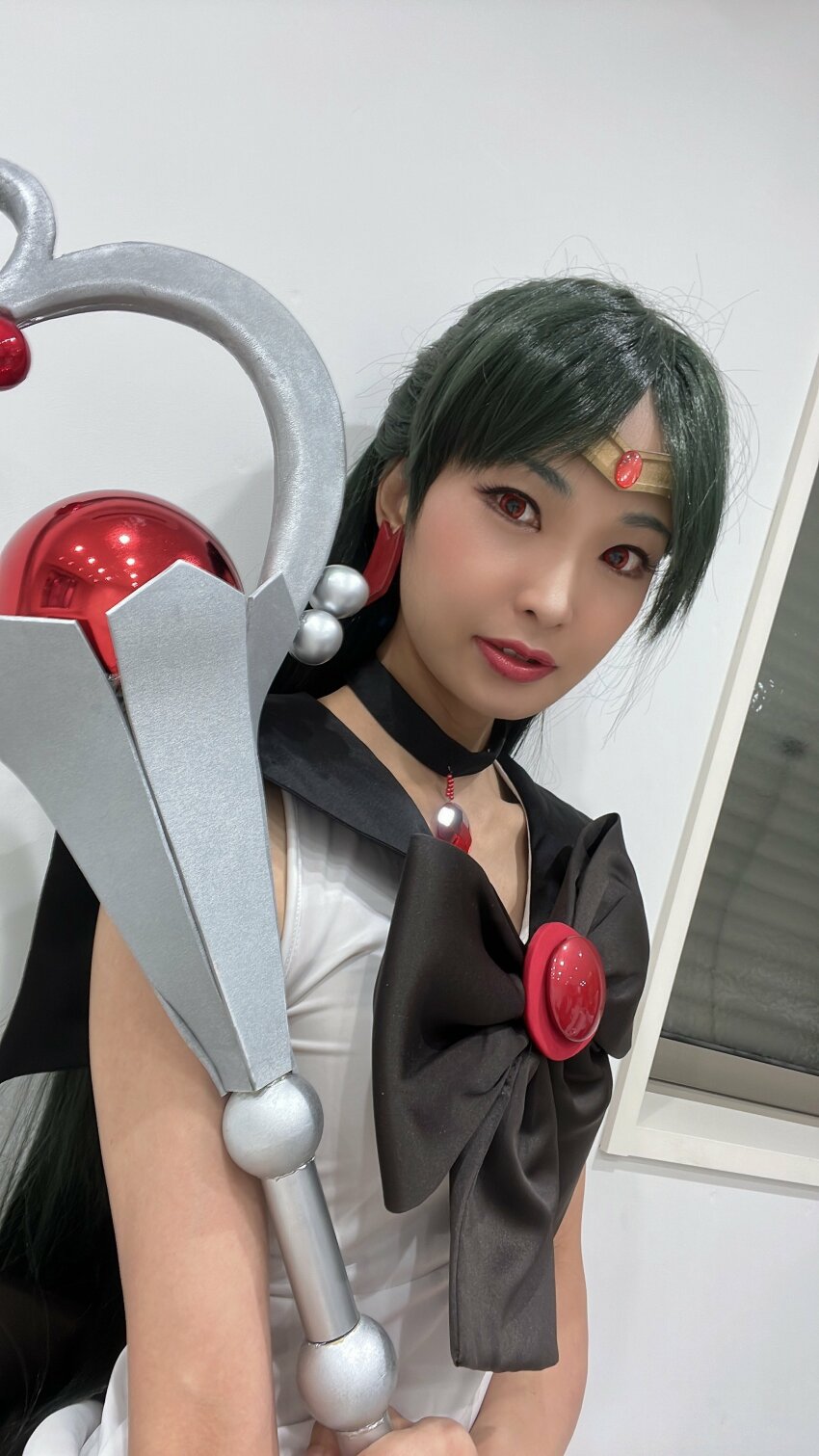 absurdres bishoujo_senshi_sailor_moon cosplay highres kyoko looking_at_viewer red_eyes sailor_pluto sailor_pluto_(cosplay) staff_(weapon)