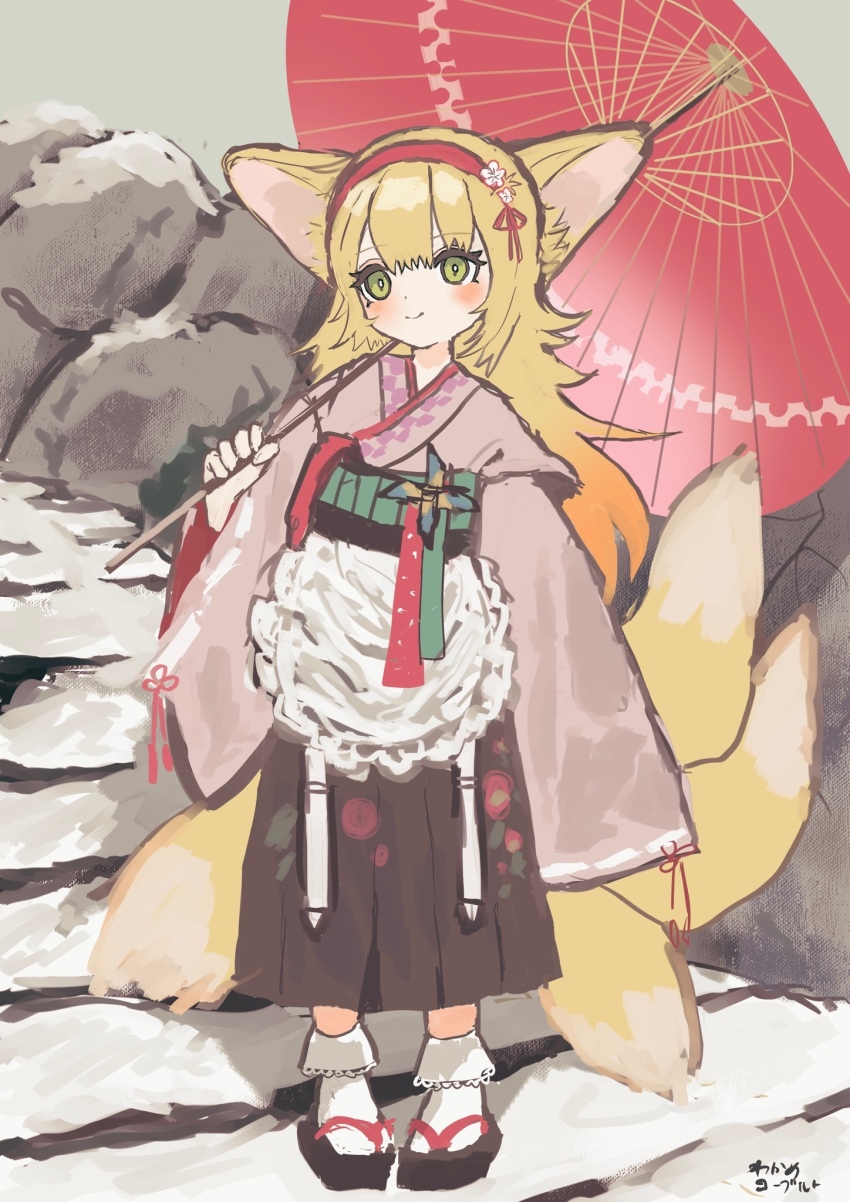 1girl animal_ears apron arknights black_skirt blonde_hair blush bobby_socks closed_mouth commentary fox_ears fox_girl fox_tail green_eyes hakama hakama_skirt highres holding holding_umbrella japanese_clothes kimono kitsune kyuubi long_hair multiple_tails official_alternate_costume oil-paper_umbrella okobo pink_kimono platform_footwear red_umbrella sandals skirt smile socks solo standing suzuran_(arknights) suzuran_(yukibare)_(arknights) tabi tail umbrella uyuni-piyo waist_apron white_socks