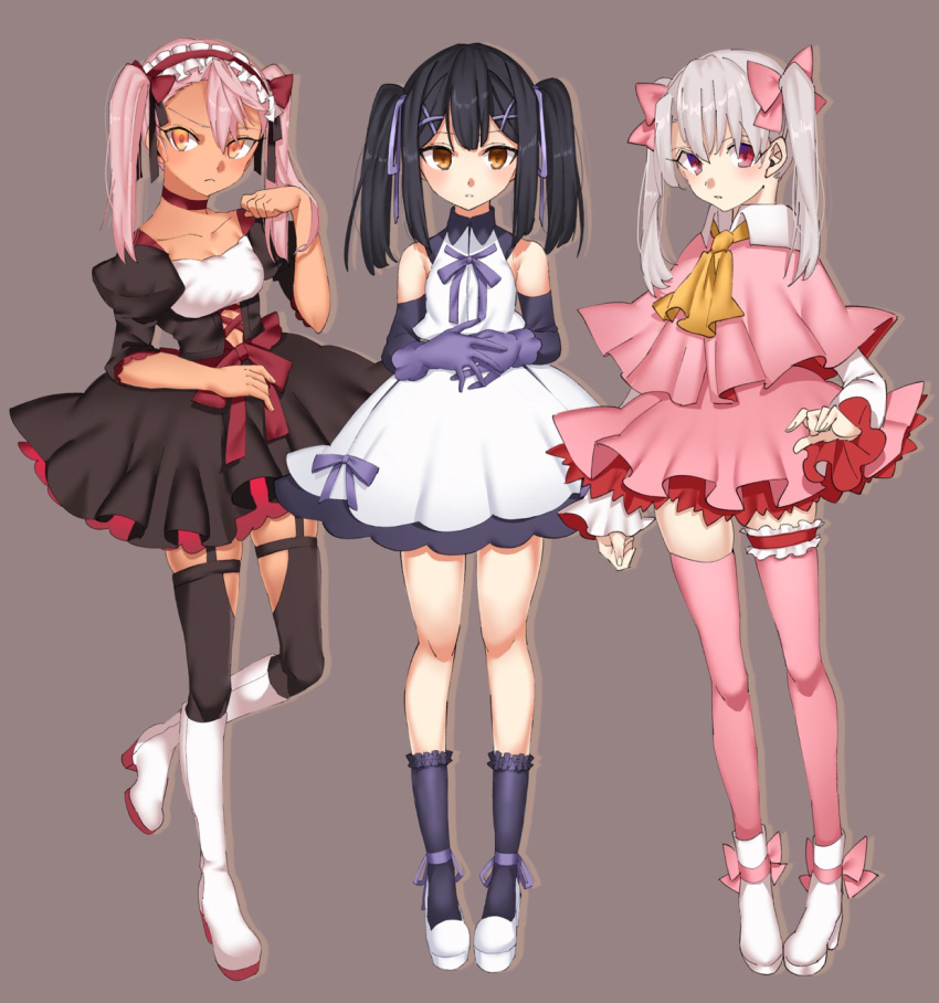 3girls adapted_costume alternate_hairstyle ameman ascot bare_legs bare_shoulders black_dress black_garter_straps black_hair black_socks black_thighhighs boots bow breasts brown_eyes chloe_von_einzbern chloe_von_einzbern_(archer_install) collarbone commentary dark-skinned_female dark_skin double-parted_bangs dress elbow_gloves expressionless fate/kaleid_liner_prisma_illya fate_(series) footwear_bow frilled_garter frilled_hairband frills full_body garter_straps gloves grey_background grey_hair hair_between_eyes hair_bow hair_ornament hair_ribbon hairband hairclip hand_on_own_stomach hand_up high_heel_boots high_heels highres illyasviel_von_einzbern knee_boots long_hair long_sleeves looking_at_viewer medium_hair miyu_edelfelt miyu_edelfelt_(magical_girl) multiple_girls orange_eyes pink_bow pink_dress pink_hair pink_poncho pink_thighhighs poncho prisma_illya puffy_sleeves purple_gloves purple_ribbon red_bow red_eyes ribbon shoes simple_background small_breasts socks standing thigh_strap thighhighs twintails underbust white_dress white_footwear wide_sleeves wing_collar x_hair_ornament yellow_ascot zettai_ryouiki