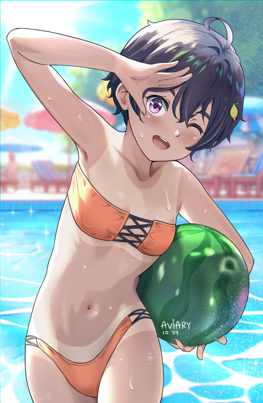 1girl absurdres ahoge aviary ball beachball bikini black_hair blue_sky breasts cloud dark-skinned_female dark_skin day food food-themed_hair_ornament fruit hair_ornament highres lemon_hair_ornament make_heroine_ga_oo_sugiru! one_eye_closed orange_bikini outdoors purple_eyes short_hair sky small_breasts solo strapless strapless_bikini swimsuit tan tanline watermelon watermelon_beachball yakishio_lemon