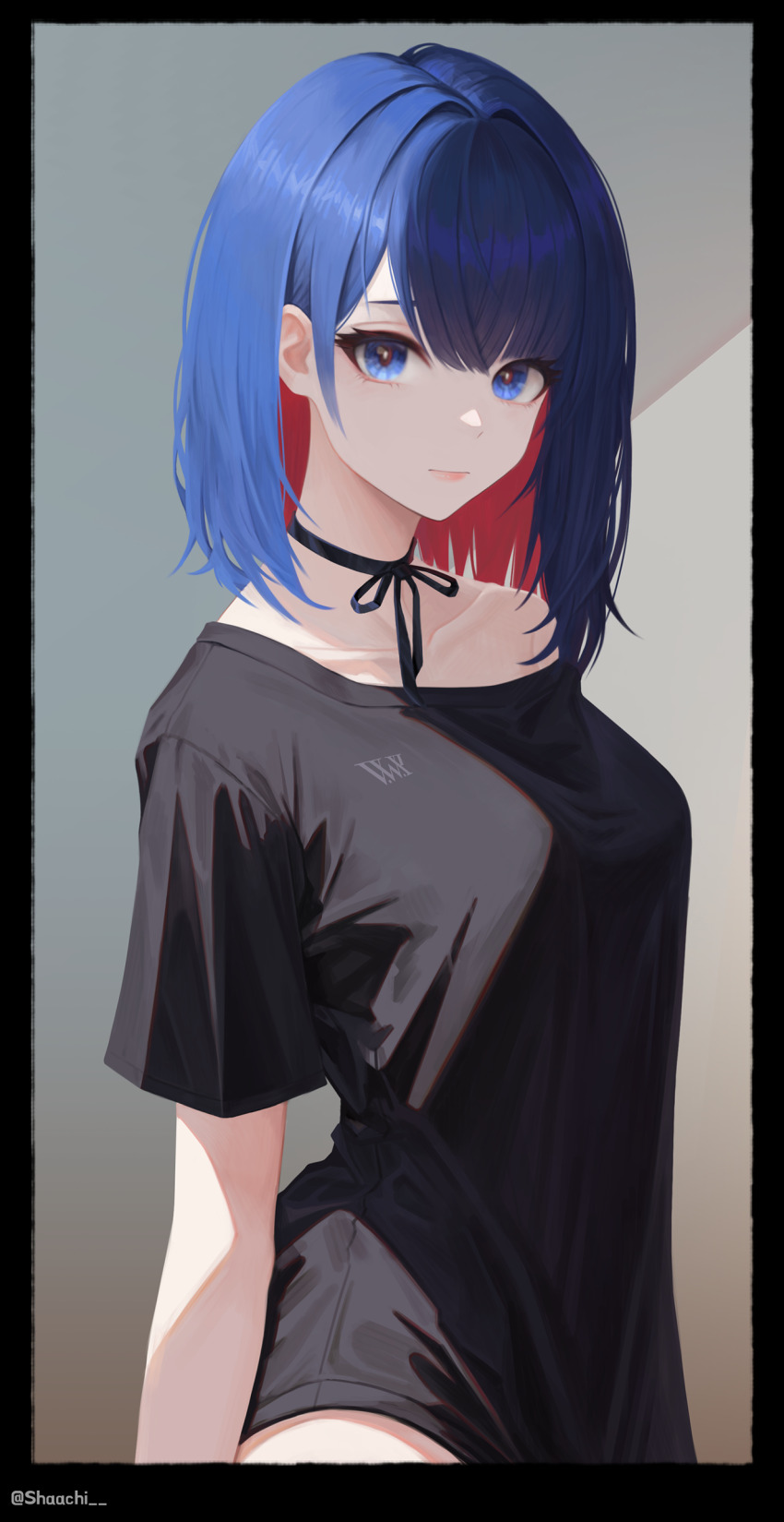 1girl absurdres bilingual_commentary black_border black_choker black_shirt blue_eyes blue_hair bob_cut border bright_pupils choker closed_mouth collared_shirt colored_inner_hair highres kamitsubaki_studio light_smile looking_at_viewer medium_hair mixed-language_commentary multicolored_eyes multicolored_hair no_pants pink_lips red_eyes red_hair ribbon_choker rim_(kamitsubaki_studio) ringed_eyes shaachi shirt short_sleeves single_bare_shoulder solo t-shirt taut_clothes taut_shirt three_quarter_view virtual_youtuber white_pupils