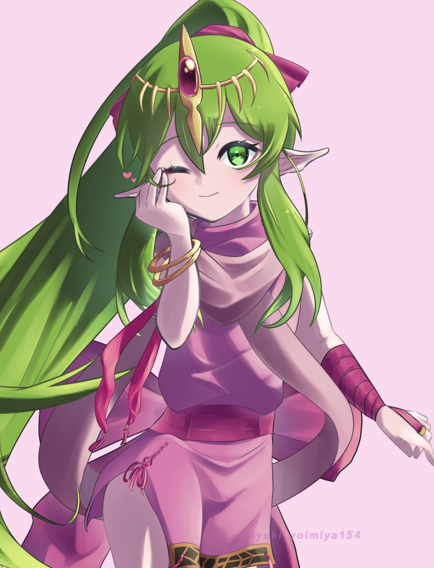 1girl ;) absurdres closed_mouth dress fire_emblem fire_emblem:_mystery_of_the_emblem green_eyes green_hair hair_between_eyes heart highres long_hair looking_at_viewer nintendo one_eye_closed pink_background pink_dress pointy_ears ponytail sleeveless sleeveless_dress smile solo tiara tiki_(fire_emblem) tiki_(young)_(fire_emblem) twitter_username very_long_hair yuki_yoimiya154