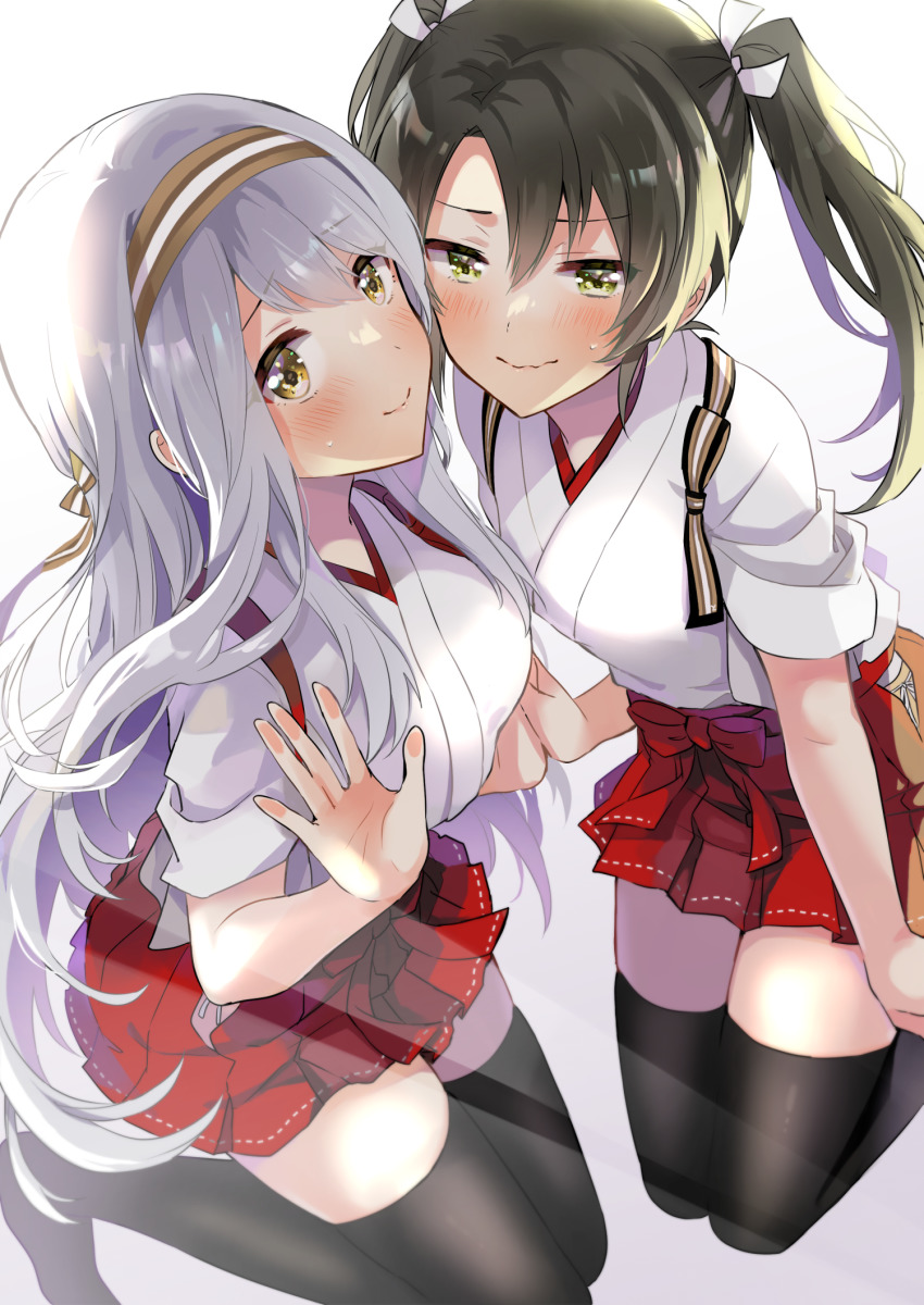 2girls anbutter_siruko black_legwear blush brown_eyes closed_mouth green_eyes green_hair hair_between_eyes hair_ribbon hakama hakama_skirt headband highres japanese_clothes kantai_collection long_hair multiple_girls red_hakama ribbon shoukaku_(kancolle) shoukaku_kai_ni_(kancolle) skirt smile tasuki thighhighs twintails twitter_username white_background white_hair white_ribbon zuikaku_(kancolle) zuikaku_kai_ni_(kancolle)