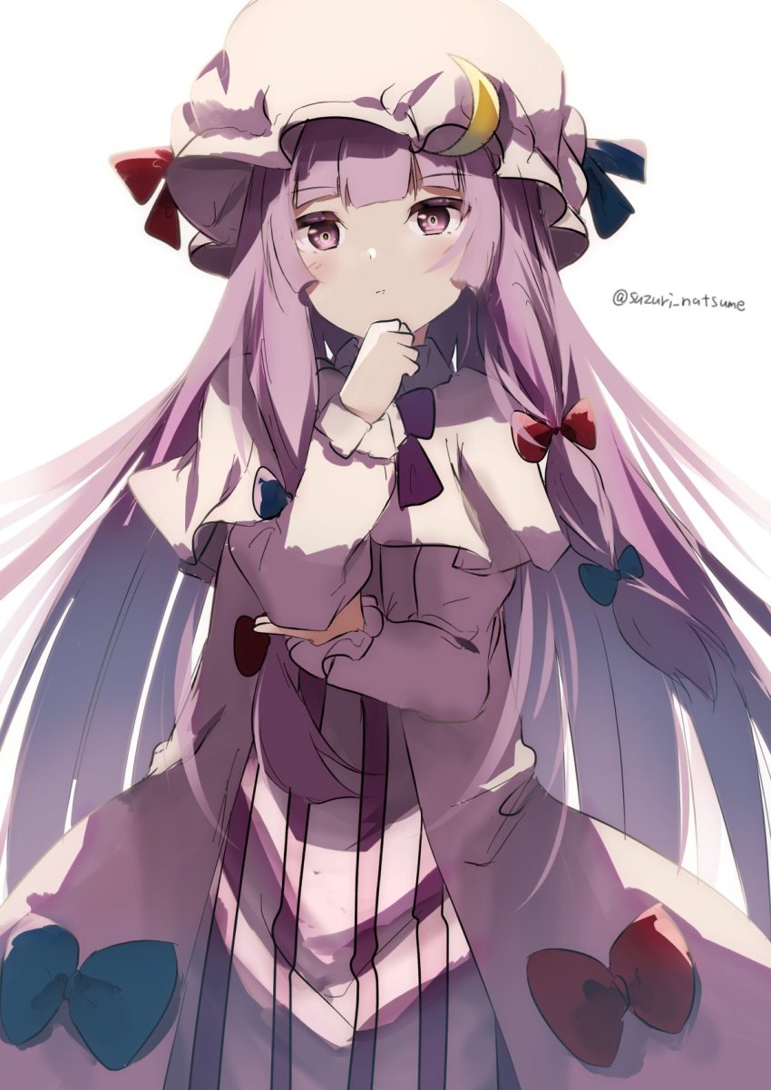 1girl blue_bow blunt_bangs bow bowtie closed_mouth crescent crescent_hat_ornament dress hair_bow hat hat_ornament highres long_hair long_sleeves looking_at_viewer mob_cap multiple_bows natsume_suzuri patchouli_knowledge purple_bow purple_bowtie purple_eyes purple_hair red_bow simple_background solo striped_clothes striped_dress touhou twitter_username very_long_hair white_background white_dress white_footwear