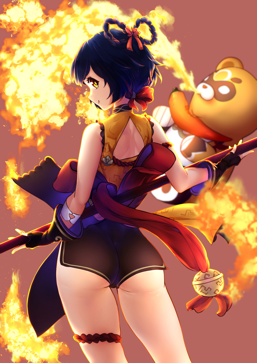 1girl absurdres ass bare_shoulders blue_hair braid breath_weapon breathing_fire fingerless_gloves fire from_behind genshin_impact gloves guoba_(genshin_impact) hair_rings highres holding holding_behind_back looking_at_viewer looking_back niche polearm short_hair short_shorts shorts smile solo spear thigh_strap weapon xiangling_(genshin_impact)