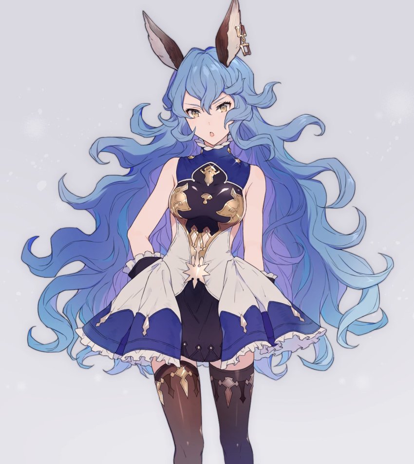 1girl animal_ears bare_shoulders blue_hair blue_skirt breasts brown_eyes brown_gloves earrings erune ferry_(granblue_fantasy) gloves granblue_fantasy grey_background highres jewelry long_hair medium_breasts o-ishi rabbit_ears sideboob simple_background single_earring skirt solo standing wavy_hair