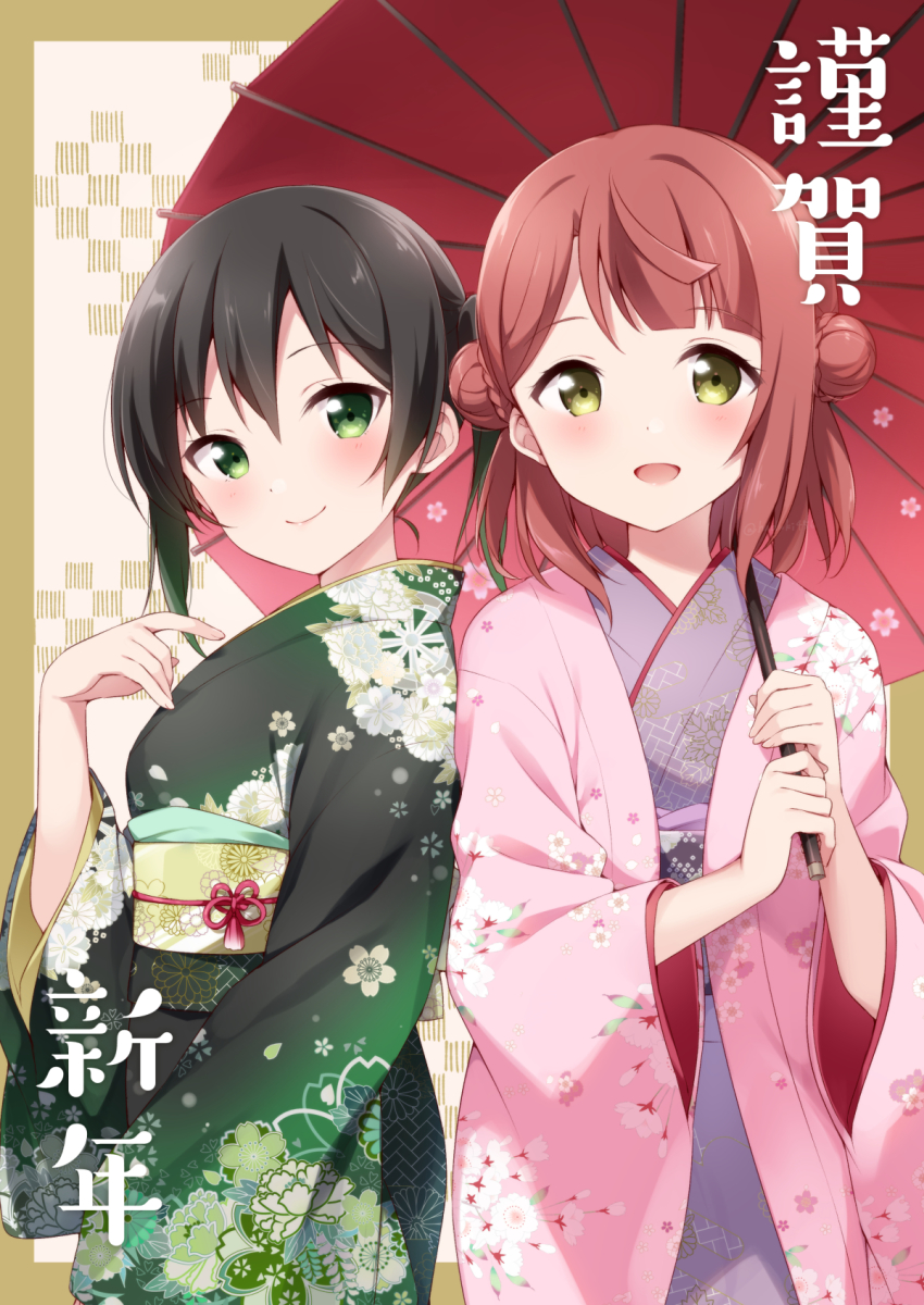 2girls akeome black_hair black_kimono blunt_bangs braid braided_bun couple floral_print furisode gradient_hair green_eyes green_hair hair_between_eyes hair_bun hair_ornament hairpin half_updo happy_new_year hazuki_(sutasuta) highres japanese_clothes kimono love_live! love_live!_nijigasaki_high_school_idol_club medium_hair multicolored_hair multiple_girls nengajou new_year orange_hair pink_hair pink_kimono side_bun single_side_bun streaked_hair swept_bangs takasaki_yu twintails two-tone_hair uehara_ayumu umbrella yellow_eyes