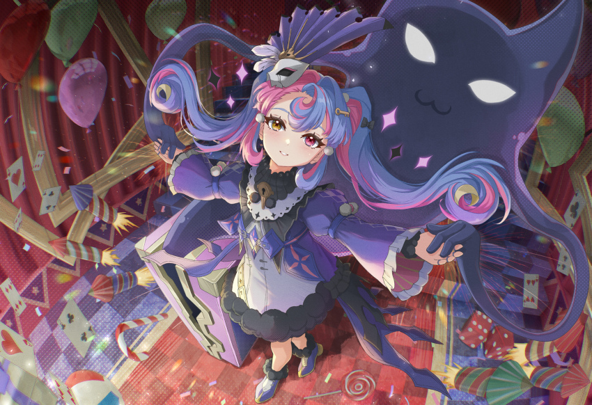 1girl agiri_(agiri_box) balloon black_bow black_collar blue_hair bow candy card chromatic_aberration collar commentary dress food hair_bow hair_intakes heterochromia highres key_hair_ornament light_blush lollipop long_hair looking_at_viewer mask mask_on_head multicolored_hair pero_(wuthering_waves) pink_eyes pink_hair playing_card roccia_(wuthering_waves) smile standing suitcase symbol-only_commentary symbol-shaped_pupils twintails two-tone_hair white_dress wuthering_waves x-shaped_pupils yellow_eyes