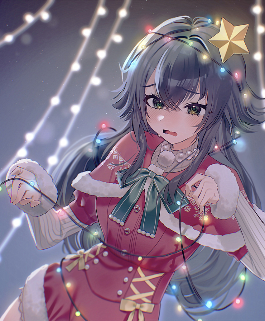 1girl :o blurry blurry_background capelet commentary_request dutch_angle entangled fur-trimmed_capelet fur-trimmed_shorts fur-trimmed_sleeves fur_trim furrowed_brow gakuen_idolmaster green_eyes green_hair hair_flaps highres idolmaster led long_hair long_sleeves looking_ahead red_capelet red_shirt red_shorts shirt shorts solo star_(symbol) star_ornament tsukimura_temari ume_(yuuki-110813) very_long_hair wavy_mouth