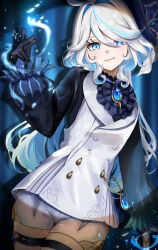  1girl ahoge alternate_costume ascot black_gloves blue_ascot blue_bow blue_eyes blue_gemstone blue_hair blue_hat blue_jacket bow buttons cane colored_inner_hair cowlick curtains dot_nose double-breasted drop-shaped_pupils furina_(genshin_impact) gem genshin_impact gloves gold_trim grey_hair hair_over_one_eye hand_up hat hat_bow heterochromia highres hydrokinesis jacket kodona leaning_on_object light_blush light_particles lolita_fashion long_hair multicolored_hair setta_shu short_shorts shorts sleeve_cuffs smile snapping_fingers spotlight standing streaked_hair symbol-shaped_pupils thigh_strap top_hat two-tone_hair very_long_hair vest water wavy_hair white_shorts white_vest 