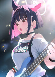  1girl absurdres alternate_breast_size animal_ears bass_guitar black_hair black_wristband blue_archive breasts cat_ears cat_girl colored_inner_hair commentary_request confetti ear_down electric_guitar extra_ears guitar hair_ornament hairclip halo highres instrument kazusa_(band)_(blue_archive) kazusa_(blue_archive) large_breasts looking_ahead mixed-language_commentary multicolored_hair music official_alternate_costume open_mouth pink_hair pink_halo playing_instrument print_shirt rei_(ilust9999) shirt short_hair single_bare_shoulder solo stage_lights upper_body white_shirt 
