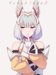  1girl animal_ear_fluff bare_shoulders cat_girl commentary_request copyright_name finger_to_mouth gloves grey_hair highres hinoyama_kou index_finger_raised looking_to_the_side medium_hair nia_(xenoblade) simple_background solo upper_body white_background white_gloves xenoblade_chronicles_(series) xenoblade_chronicles_3 yellow_eyes 