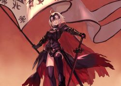  1girl ahoge armor armored_dress black_dress breasts cape chain dress fate/grand_order fate_(series) flag floating fur-trimmed_cape fur_collar fur_trim gauntlets grin headpiece holding holding_flag holding_sword holding_weapon jeanne_d&#039;arc_(fate) jeanne_d&#039;arc_alter_(avenger)_(fate) jeanne_d&#039;arc_alter_(fate) large_breasts peroncho sheath short_hair silver_hair simple_background smile sword thighhighs weapon yellow_eyes  rating:Sensitive score:5 user:danbooru