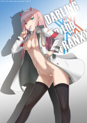  1girl black_panties black_thighhighs blunt_bangs breasts candy cleavage collarbone commentary_request copyright_name darling_in_the_franxx food gradient_background green_eyes grey_hairband groin hair_censor hair_over_breasts hairband highres holding holding_candy holding_food holding_lollipop horns jacket licking lollipop long_hair maebari medium_breasts naked_jacket navel ookuma_(qq) panties photoshop_(medium) pink_hair shiny_clothes solo standing thighhighs tongue tongue_out underwear white_jacket zero_two_(darling_in_the_franxx) 