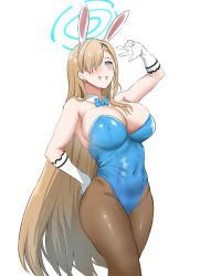  1girl :d animal_ears arm_up asuna_(blue_archive) asuna_(bunny)_(blue_archive) bare_shoulders blue_archive blue_bow blue_bowtie blue_eyes blue_halo blue_leotard blush bow bowtie breasts brown_pantyhose cleavage commentary_request covered_navel cowboy_shot detached_collar fake_animal_ears gloves grin hair_over_one_eye hairband halo hand_on_own_hip highres kiru_(bsesso) large_breasts leotard light_brown_hair long_hair looking_at_viewer official_alternate_costume one_eye_covered open_mouth pantyhose playboy_bunny rabbit_ears simple_background smile solo standing strapless strapless_leotard v very_long_hair white_background white_gloves white_hairband 