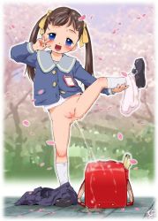 1girl backpack bag cleft_of_venus female_focus ironashi loli peeing randoseru solo rating:Explicit score:163 user:RabidSnake