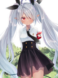  1girl armband arms_behind_back black_necktie black_skirt blue_archive blurry collared_shirt commentary_request dark-skinned_female dark_skin demon_girl demon_tail depth_of_field grey_hair hair_over_one_eye hair_ribbon halo high-waist_skirt highres iori_(blue_archive) long_bangs long_hair long_sleeves looking_at_viewer necktie outdoors parted_bangs pleated_skirt red_armband red_eyes ribbon school_uniform sese_nagi shirt sidelocks skirt solo tail tie_clip tree twintails white_shirt wind 