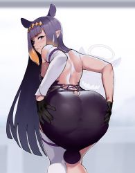 1girl ass ass_focus backless_dress backless_outfit bent_over black_gloves black_hair blue_eyes blunt_bangs breasts butt_crack close-up closed_mouth detached_sleeves dress from_behind gloves highres hololive hololive_english huge_ass long_hair looking_at_viewer looking_back meme multicolored_hair ninomae_ina&#039;nis ninomae_ina&#039;nis_(1st_costume) nyantcha orange_hair pointy_ears purple_eyes purple_hair sidelocks single_detached_sleeve single_thighhigh small_breasts smile solo takodachi_(ninomae_ina&#039;nis) tentacle_hair thighhighs thighs very_long_hair virtual_youtuber rating:Questionable score:148 user:danbooru