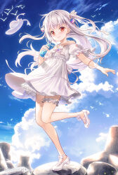  1girl bare_legs bare_shoulders blue_sky blush bottle closed_mouth cloud cloudy_sky commentary_request day dress fujima_takuya full_body grey_hair hair_ornament hat hat_ribbon high_heels highres holding holding_bottle isekai_ni_tobasaretara_papa_ni_nattandaga long_hair looking_at_viewer off-shoulder_dress off_shoulder orurea_(isepapa) outdoors red_eyes ribbon shoes simple_bird sky smile solo standing standing_on_one_leg thighs twitter_username two_side_up very_long_hair water_bottle white_dress white_footwear white_hair white_hat 