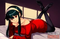  1girl ass black_hair breasts crossed_ankles earrings feet_up hairband jewelry legs_up long_hair looking_at_viewer lying on_bed on_stomach red_eyes sidelocks smgold smile soles solo spy_x_family the_pose toes yor_briar  rating:Sensitive score:7 user:danbooru