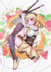  1girl arms_up beret blonde_hair boots breasts brown_corset brown_footwear brown_gloves brown_hat brown_thighhighs closed_mouth commentary corset detached_sleeves drill_hair fingerless_gloves floral_background fruit_background gloves gun hair_ornament hat highres holding holding_weapon knee_boots knees_up large_breasts long_sleeves magical_girl magical_musket mahou_shoujo_madoka_magica mahou_shoujo_madoka_magica_(anime) medium_hair neck_ribbon puffy_short_sleeves puffy_sleeves red_ribbon ribbon short_sleeves smile solo striped_clothes striped_thighhighs thighhighs tomoe_mami twin_drills usagi_(jczx4258) weapon white_background yellow_eyes yellow_ribbon zettai_ryouiki 