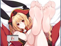  1girl animal_ears anne_bonny_(fate) bare_legs bare_shoulders barefoot bed_sheet black_ribbon blonde_hair blush breasts closed_mouth detached_collar fake_animal_ears fate/grand_order fate_(series) feet foot_focus foreshortening from_above greek_toe hair_between_eyes hair_ribbon hat large_breasts looking_at_viewer looking_up lying no_shoes on_back pirate_hat rabbit_ears red_eyes red_hat ribbon ruton-niki shiny_skin skull_and_crossbones smile soles solo toes two_side_up wing_collar  rating:Questionable score:79 user:aureligm