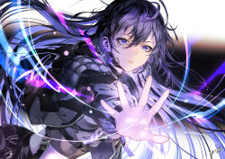  1girl 2022 belt black_background black_hair black_jacket black_pants blue_eyes breasts commentary_request dated earrings energy glowing gradient_background hair_between_eyes highres hoop_earrings hori_airi jacket jewelry kamitsubaki_studio koko_(kamitsubaki_studio) leaning_forward looking_at_viewer medium_breasts midriff_peek mole mole_under_eye multicolored_hair multiple_belts multiple_moles open_clothes open_hand open_jacket outstretched_arm pants parted_lips purple_hair reaching reaching_towards_viewer signature solo upper_body virtual_youtuber white_background 