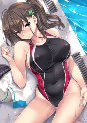  1girl black_one-piece_swimsuit blush breasts brown_hair closed_mouth collarbone commentary_request covered_erect_nipples covered_navel crossed_bangs hair_ornament hand_on_own_hip highres large_breasts leaf_hair_ornament looking_at_viewer lying medium_hair mizuhara_yuu on_back one-piece_swimsuit original pool poolside purple_eyes side_ponytail smile solo swimsuit towel unworn_swim_cap wet 
