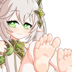  1girl animal_ears animated animated_gif eyebrows eyelashes feet female_focus foot_focus foot_out_of_frame genshin_impact green_eyes hair_ornament half-closed_eyes kurisaki loli looking_at_viewer mihoyo nahida_(genshin_impact) no_shoes pale_skin short_hair smile soles solo symbol-shaped_pupils toe_scrunch toenails toes ugoira white_background white_hair wiggling_toes  rating:Questionable score:130 user:Kou-Lin
