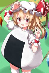  1girl alternate_costume arm_up blonde_hair blush commentary_request cowboy_shot crystal_wings eyes_visible_through_hair flandre_scarlet food_costume frilled_hat frilled_sleeves frills green_background hair_between_eyes hand_up hat hat_ribbon highres looking_at_viewer medium_hair mob_cap onigiri_costume open_mouth puffy_short_sleeves puffy_sleeves red_eyes red_ribbon ribbon ruu_(tksymkw) short_sleeves smile solo standing thighhighs touhou white_hat white_thighhighs wings wrist_cuffs 