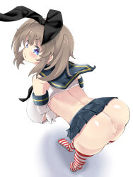  1girl animal_ears anus ass blue_eyes blush breasts cleft_of_venus cosplay crop_top elbow_gloves fake_animal_ears from_above from_behind gloves hanging_breasts kantai_collection large_breasts leaning_forward light_brown_hair looking_back medium_hair microskirt midriff minori_(senran_kagura) nagashima_(nagatol) no_panties pussy rabbit_ears sailor_collar senran_kagura senran_kagura_shinovi_versus shimakaze_(kancolle) shimakaze_(kancolle)_(cosplay) simple_background skirt solo striped_clothes striped_thighhighs thighhighs twintails underboob white_background white_gloves 