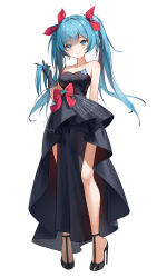  1girl absurdres ankle_strap arahashi_tabi arm_behind_back armpit_crease badge bare_legs bare_shoulders black_bow black_dress black_gloves blue_eyes blue_hair blush bow breasts button_badge cleavage collarbone commentary_request dress eyes_visible_through_hair firehippo floating_hair footwear_bow front_bow full_body gloves hair_intakes hair_ribbon hand_up head_tilt high-low_skirt high_heels highres holding holding_own_hair layered_dress long_dress long_hair looking_at_viewer medium_breasts open_mouth pelvic_curtain pungdangi_(arahashi_tabi) raised_eyebrows red_bow red_ribbon ribbon simple_background smile solo standing stellive stiletto_heels strapless strapless_dress strappy_heels teeth thick_eyelashes twintails very_long_hair virtual_youtuber white_background 
