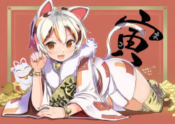  1girl adapted_costume animal_ears animal_print bell blush bracelet calico cat_ears cat_girl cat_tail coin collarbone fur_collar gesture gold goutokuji_mike happy jewelry jingle_bell koban_(gold) long_sleeves lying mallet maneki-neko miniskirt multicolored_clothes multicolored_hair multicolored_skirt multicolored_tail nail_polish neck_bell open_mouth orange_background orange_eyes orange_nails patch paw_pose pleated_skirt puuakachan short_hair shrine skirt streaked_hair tail thighhighs tiger_print touhou white_hair white_skirt wide_sleeves yellow_thighhighs  rating:Sensitive score:7 user:danbooru
